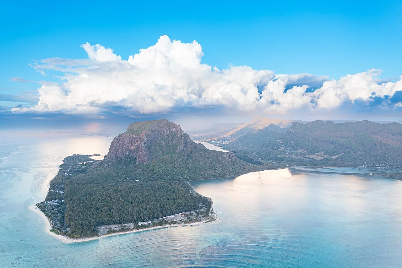Le Morne Brabant — Indian Ocean
